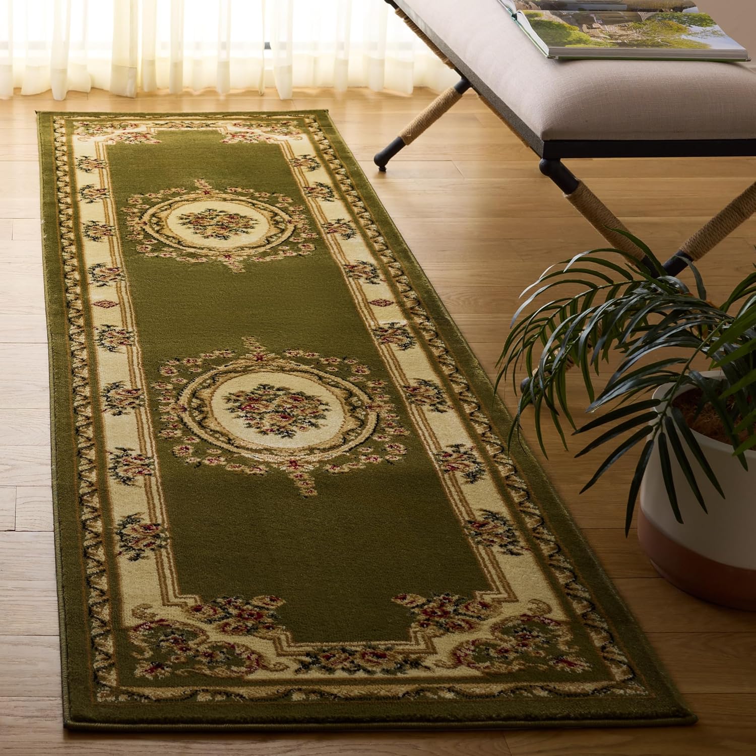 Black Ivory Medallion 3'3"x5'3" Area Rug